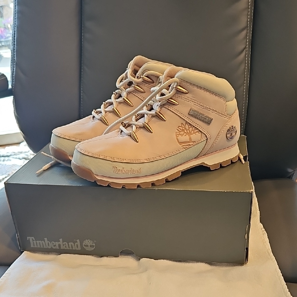 Women's Timberland Boots Pink Size 8